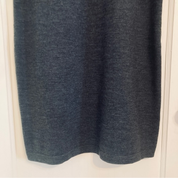 Boden Grey Wool Sweater Dress Beaded Ruffled Neckline with  Gems Size US 10R - Picture 3 of 10